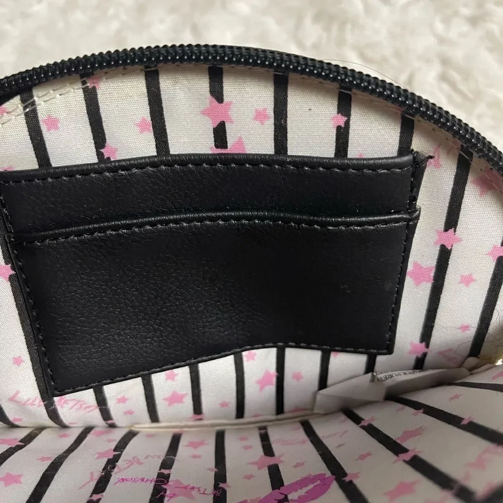 Betsey Johnson betsey johnson